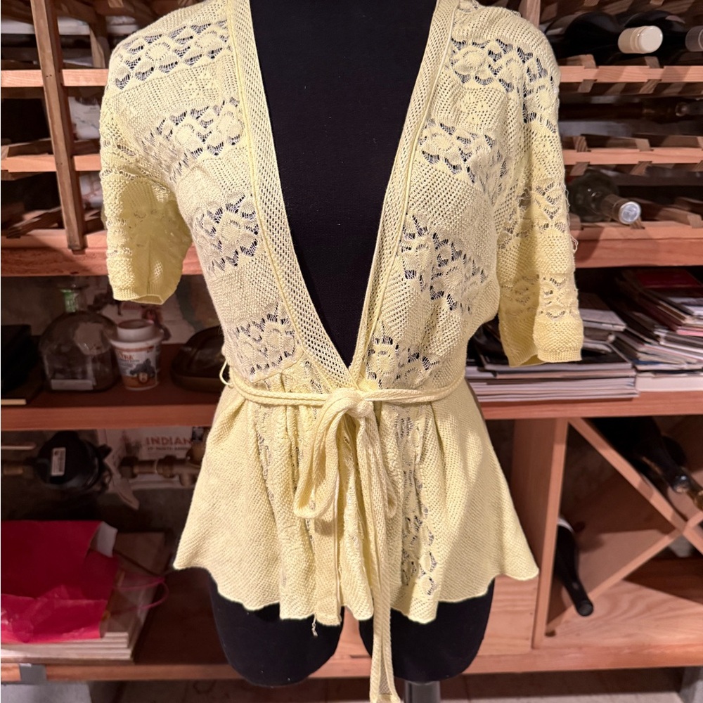 Knitted & Knotted Anthropologie Yellow Lace Knit Wrap Cardigan‎ Peplum XS Cotton